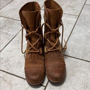 Sorel Wedge Cognac Tan Leather Boots - Size 8.5